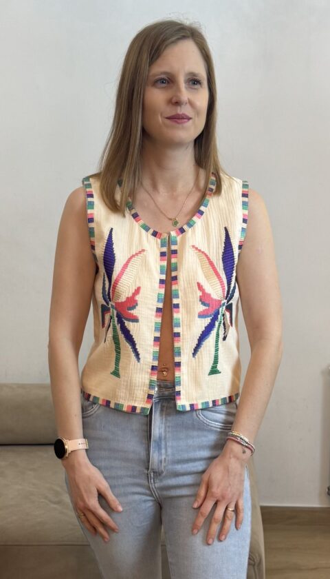 chaleco bordado